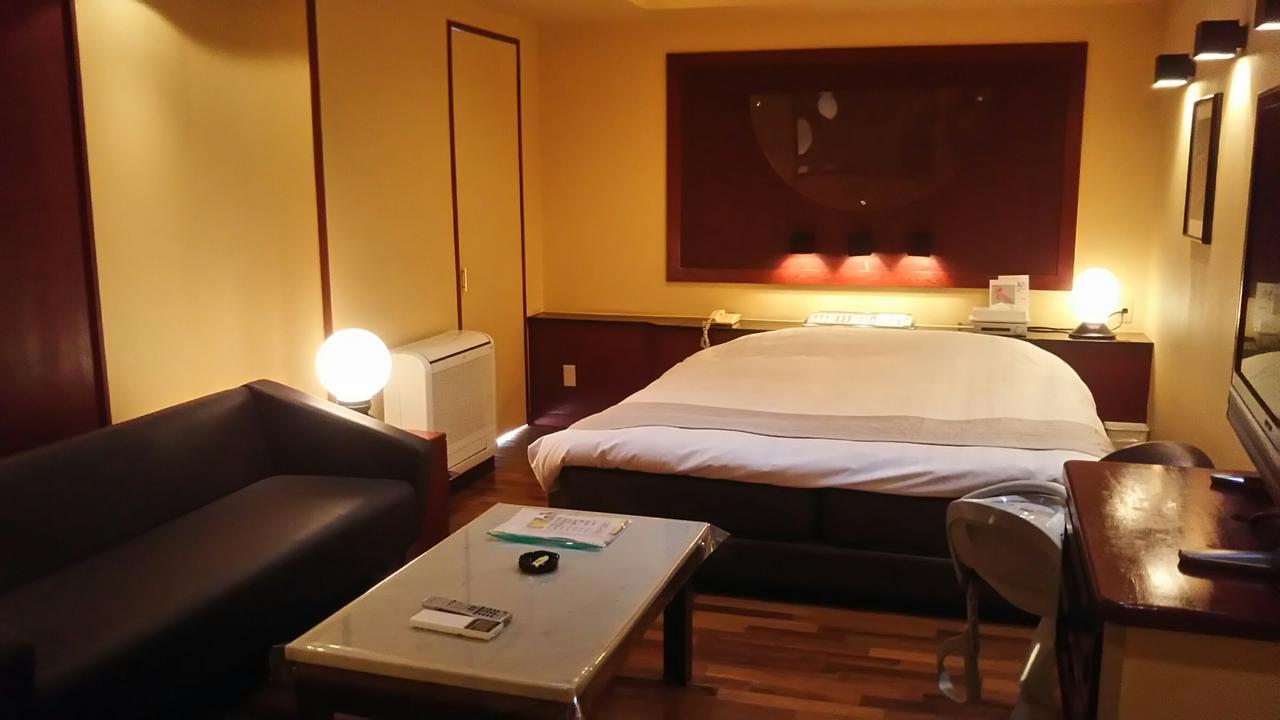 Hotel Sting (Adults Only) Tokyo Exterior photo